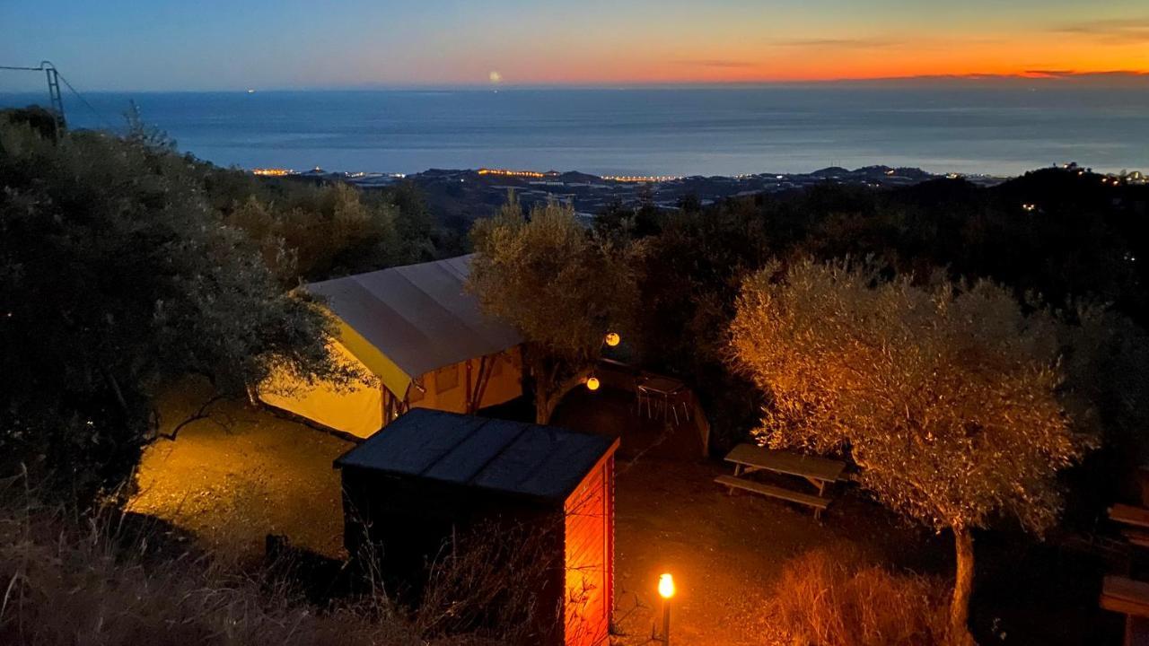 Campo Agave Luxury Tents Sayalonga 外观 照片