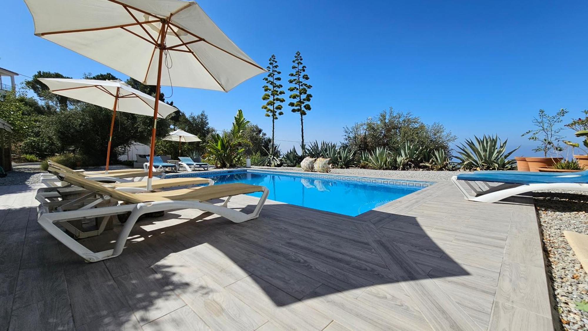 Campo Agave Luxury Tents Sayalonga 外观 照片