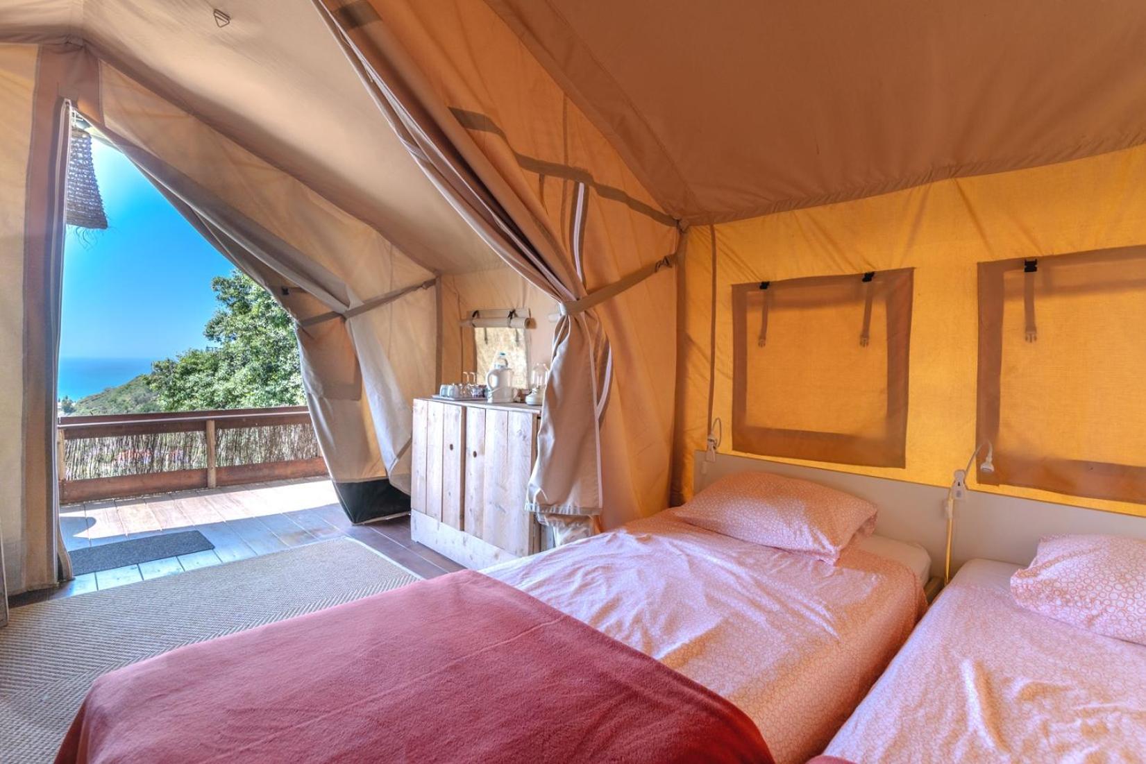 Campo Agave Luxury Tents Sayalonga 客房 照片